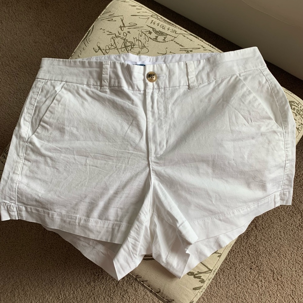 NWOT old navy shorts white